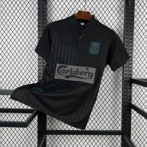 Retro Liverpool 1995/96 Black Camiseta