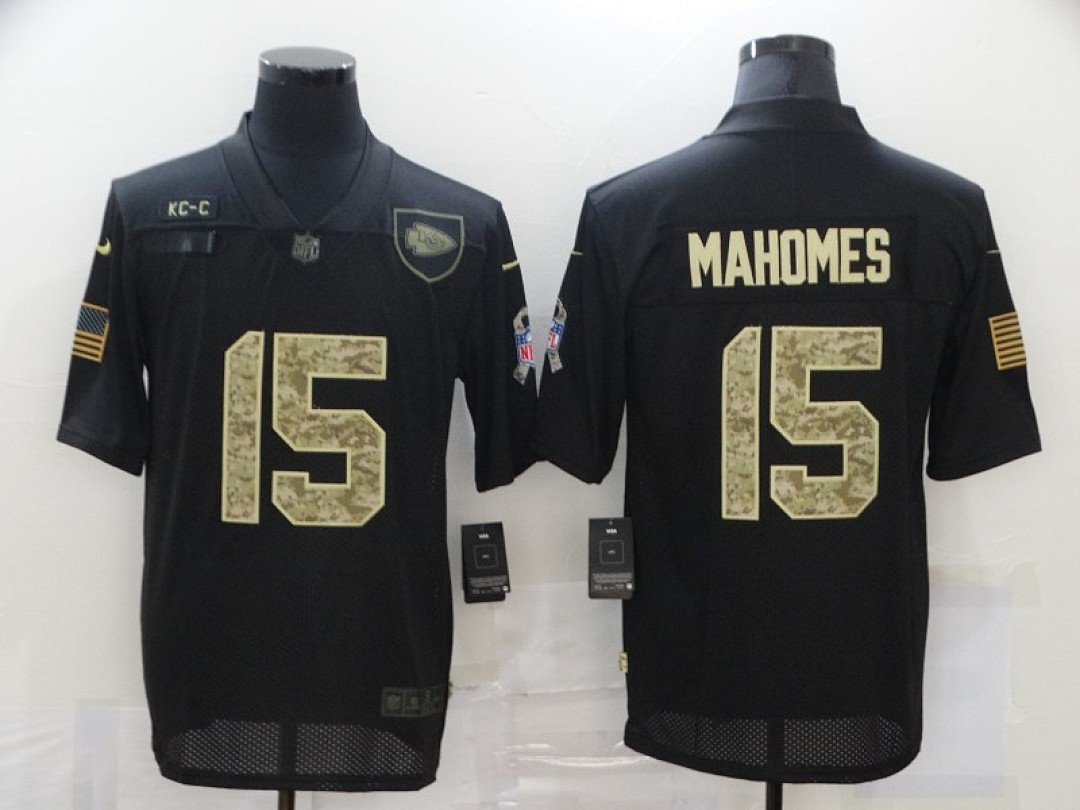 Kansas City Chiefs — Salute to Service Letras Camuflaje