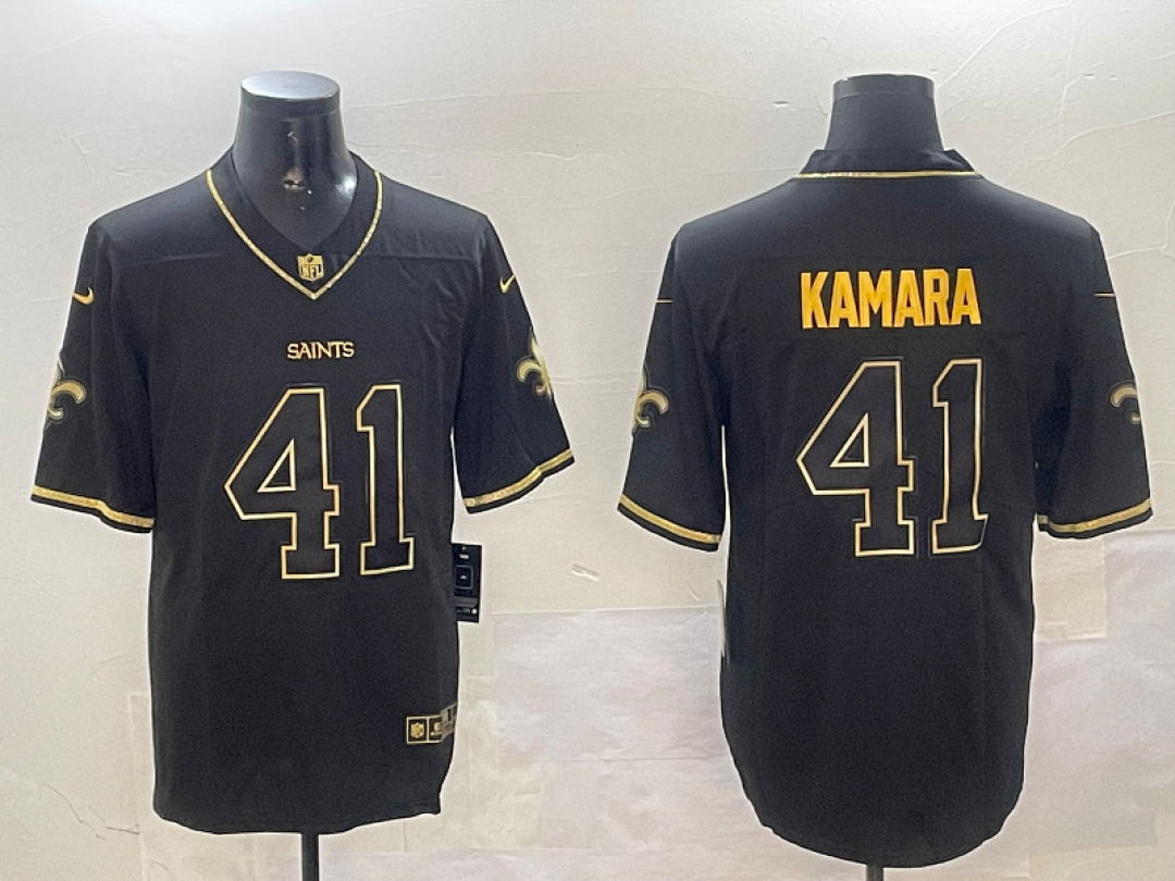 New Orleans Saints — Negro Retro Letras Doradas